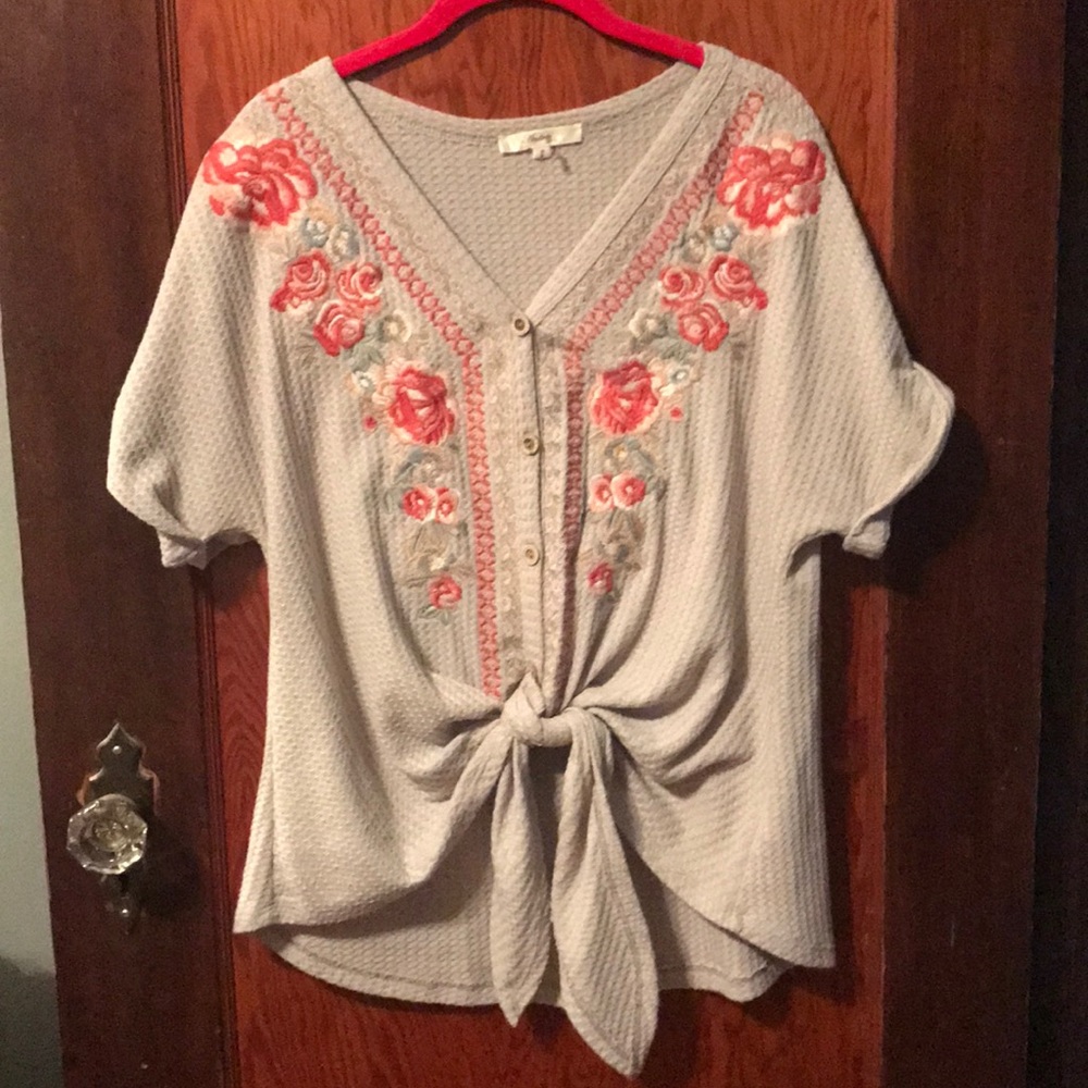 Waffle knit front tie embroidered top